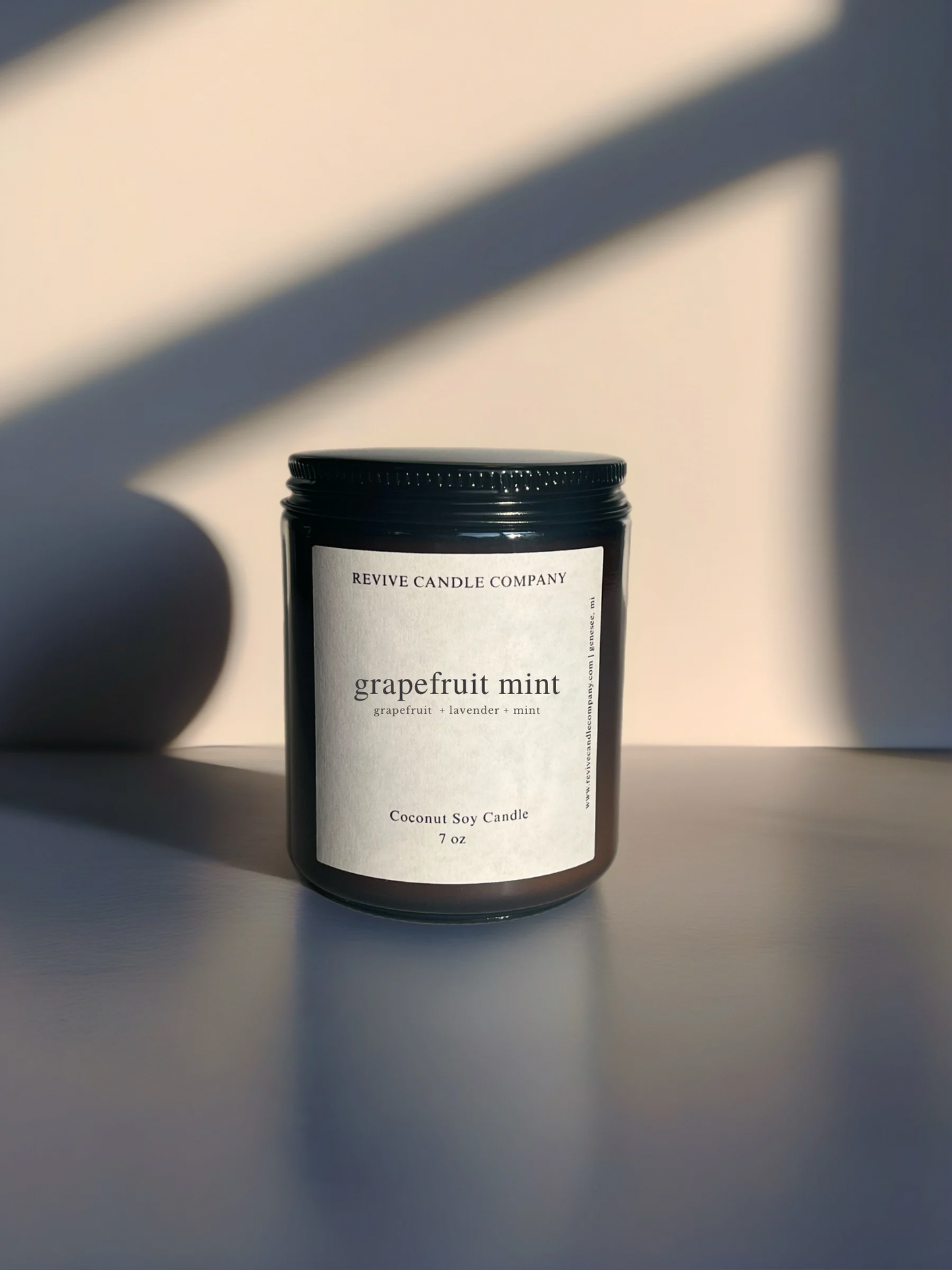 Amber Wooden Wick Candles 7 oz - The Summer Collection